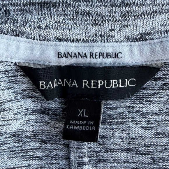 •Banana Republic• Soft Heathered Gray Sweater Knit Top - Size XL - Picture 2 of 8